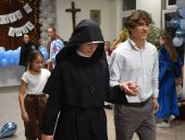 image183