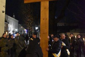 Droga Krzyżowa ulicami parafii