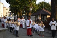 image077