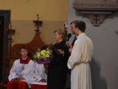 image048